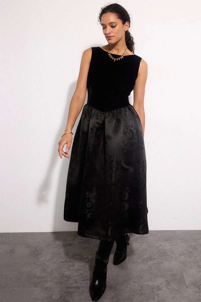 Dillys Black Velvet Cloqué Dress - Image 6